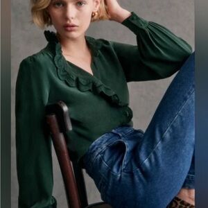 Sézane Elegant Green Ruffled Women's Top